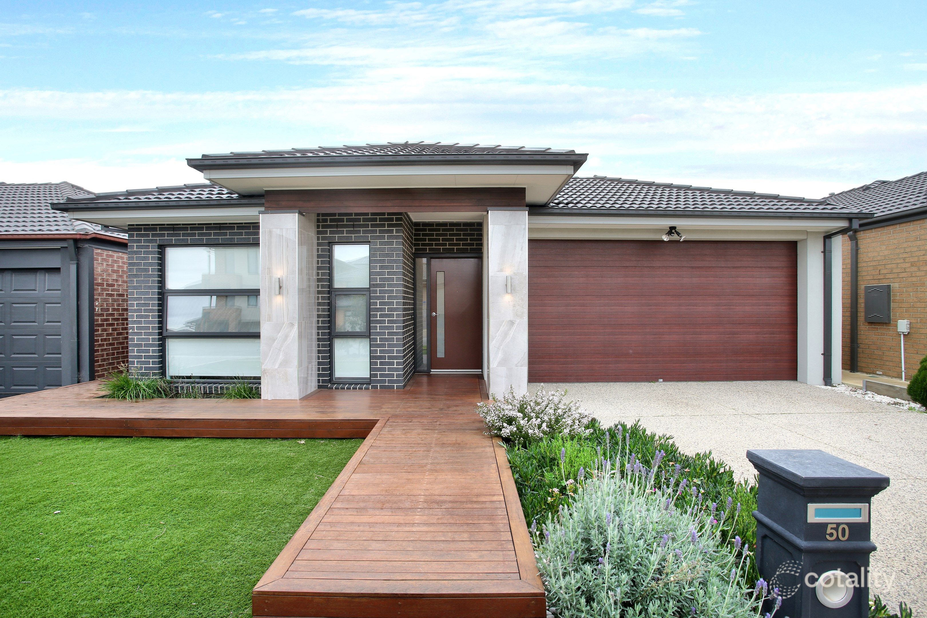 50 Wilmington Ave, Cranbourne West, VIC 3977