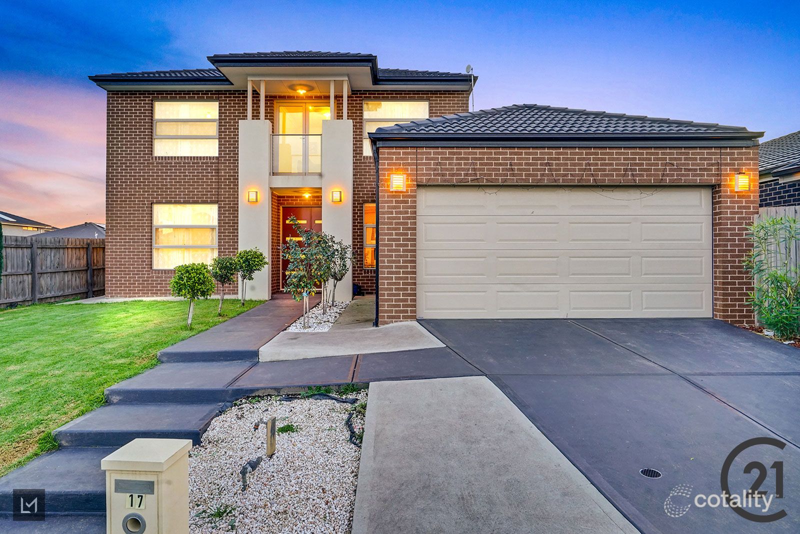 17 Waltzing Dr, Lynbrook, VIC 3975
