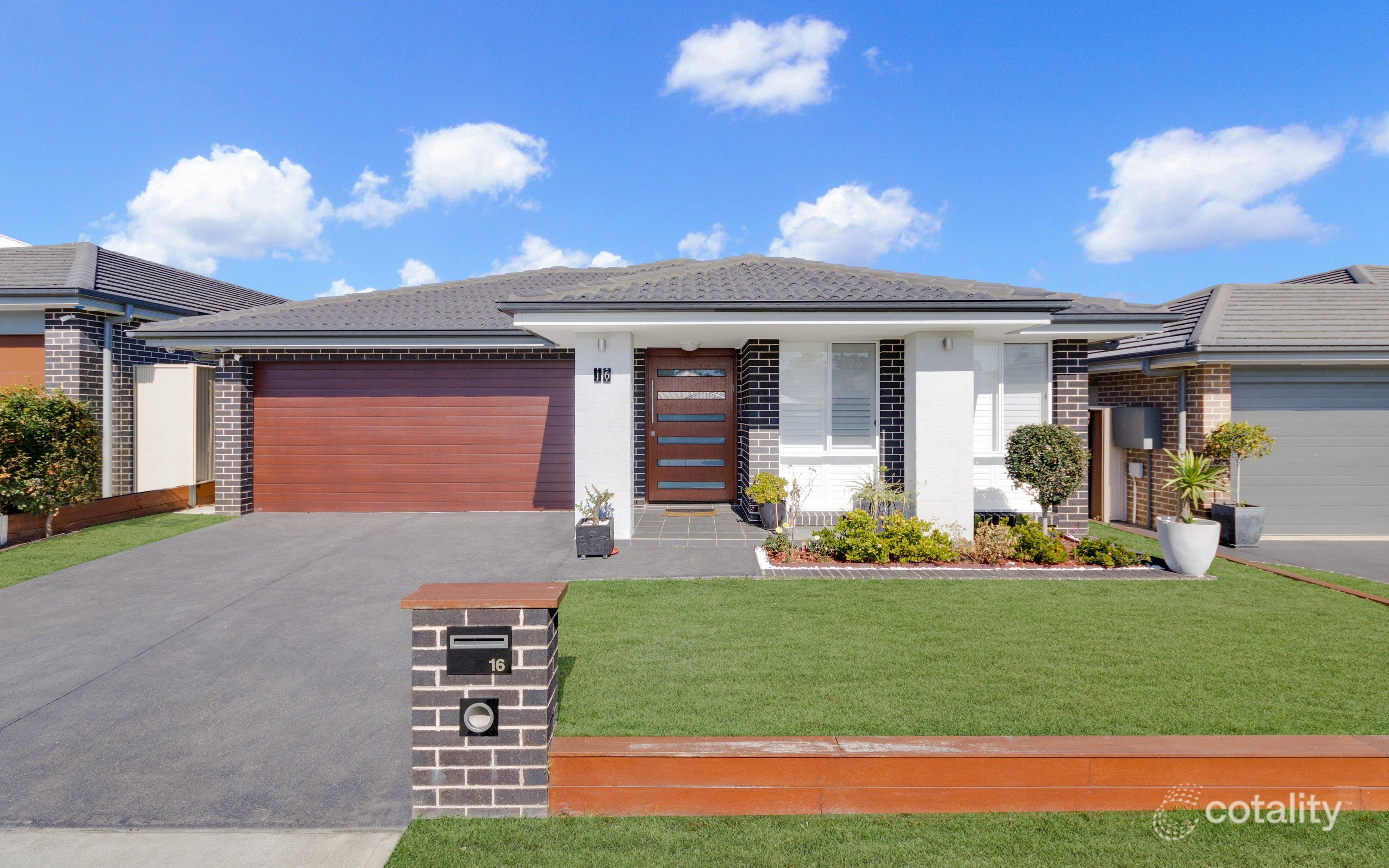 16 Redcap St, Spring Farm, NSW 2570