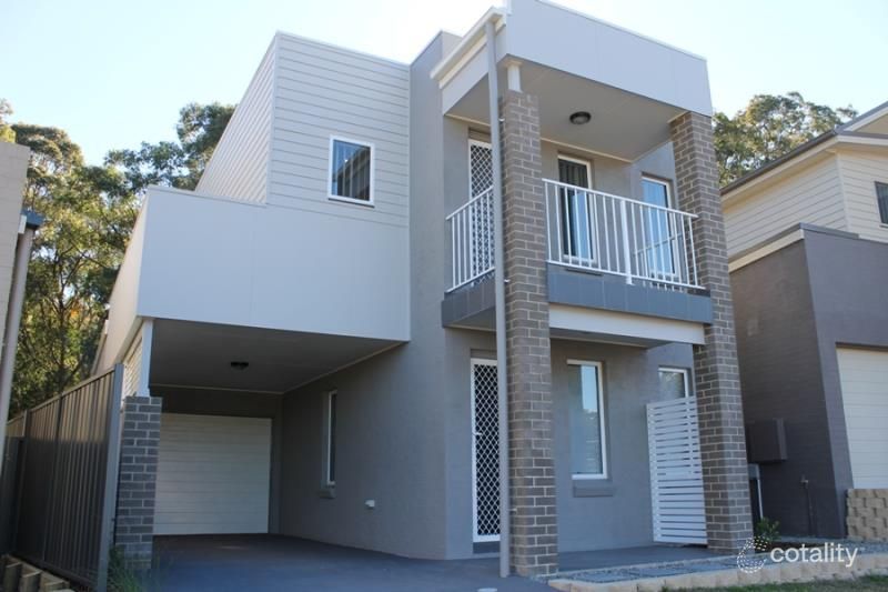 32 Corymbia St, Croudace Bay, NSW 2280