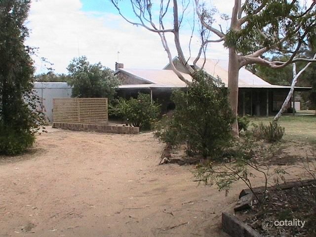 30269 Brand Hwy, Dongara, WA 6525