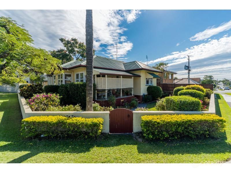 44 Brooke Ave, Southport, QLD 4215