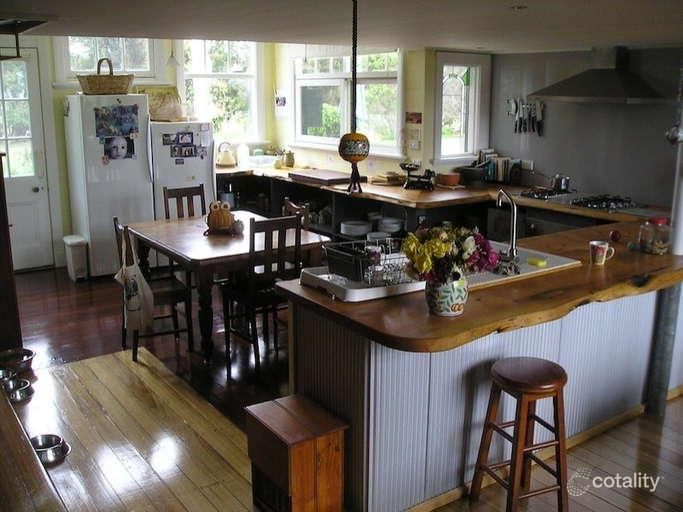 6 Napier Rd, Won Wron, VIC 3971