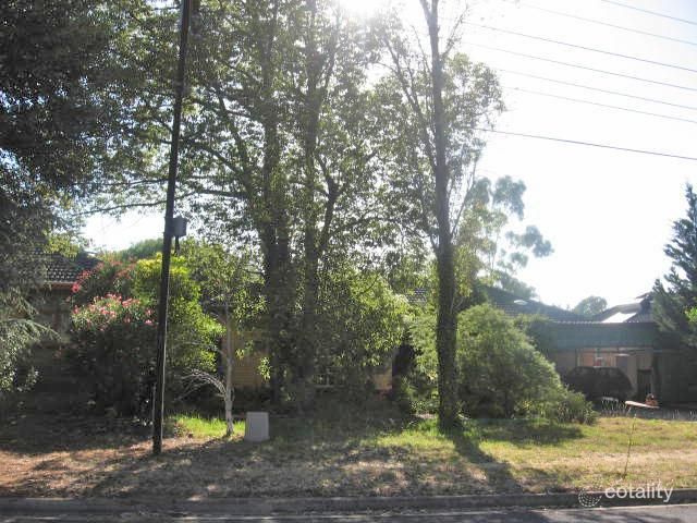 14 Warburton Rd, Valley View, SA 5093