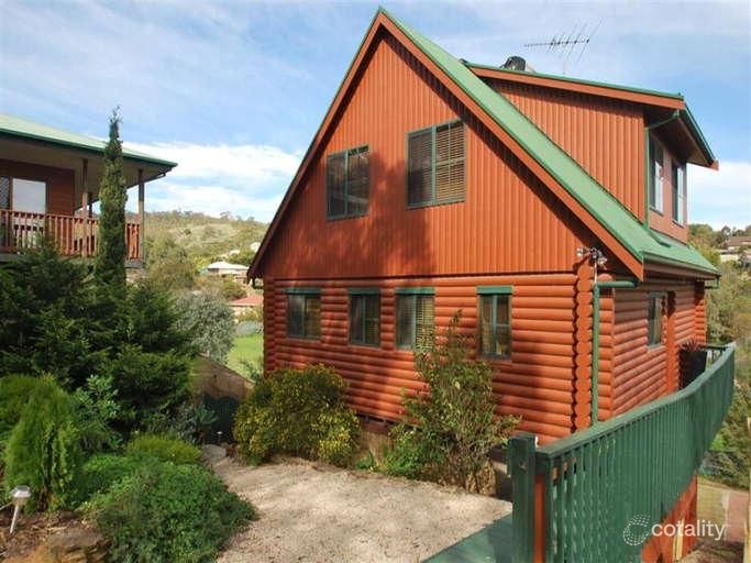 11 Challenger Ct, Happy Valley, SA 5159