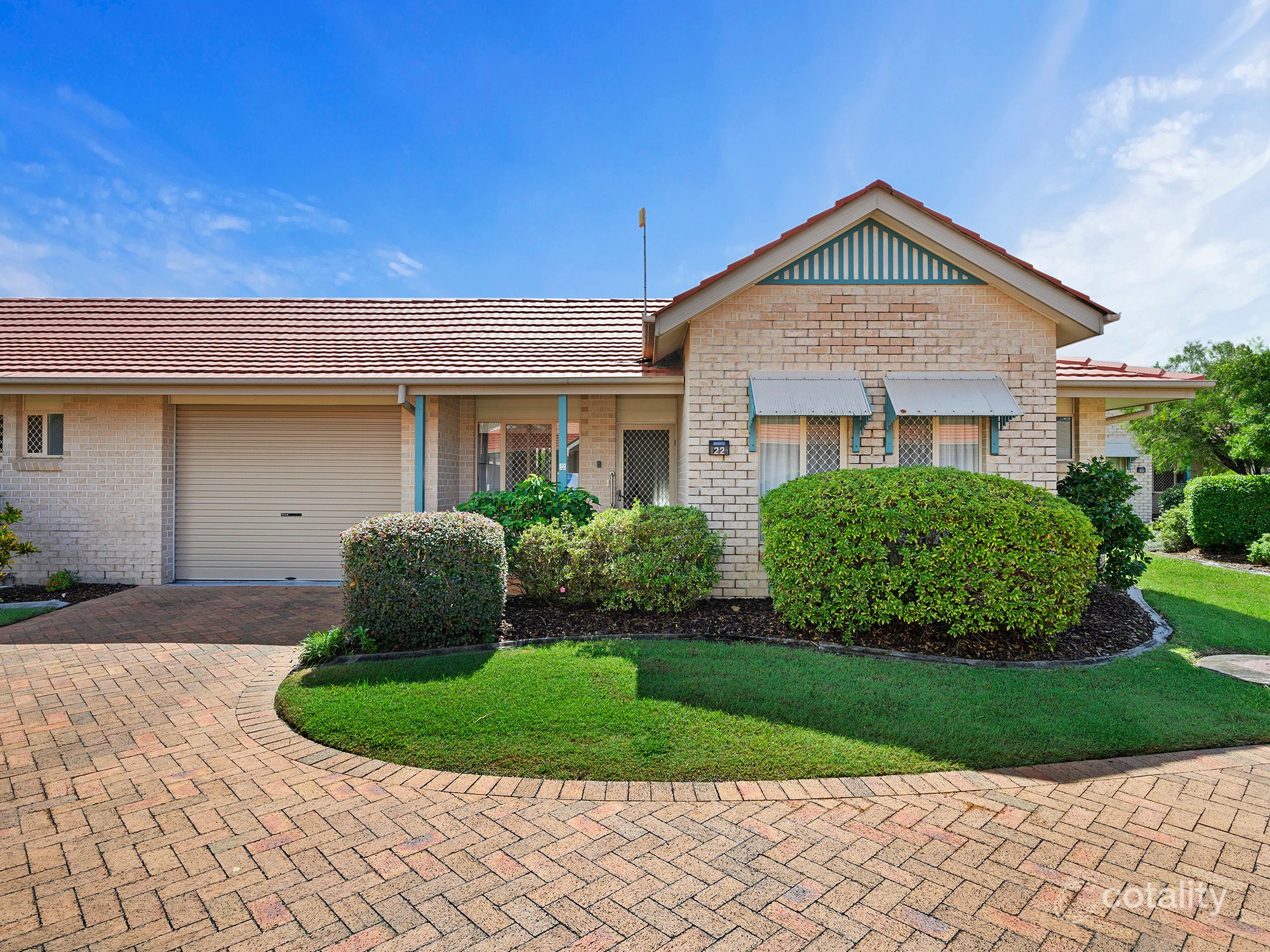 3-9 Salford St, Victoria Point, QLD 4165