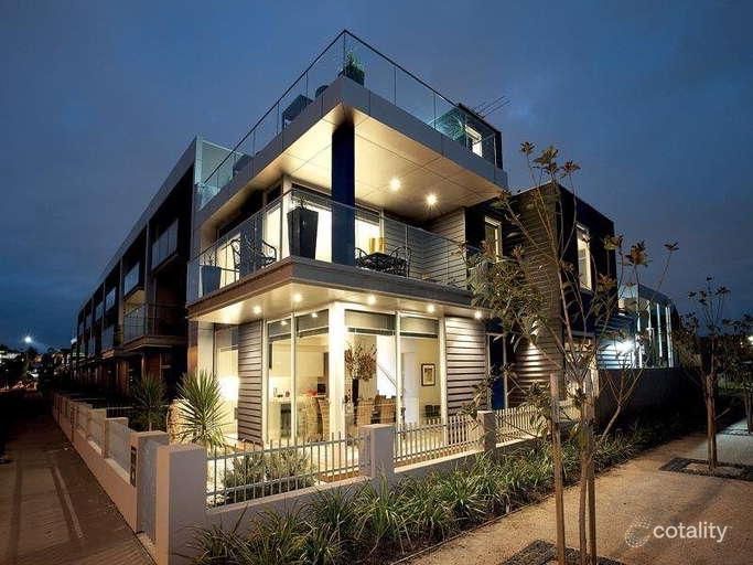 52 Cumberland Dr, Maribyrnong, VIC 3032