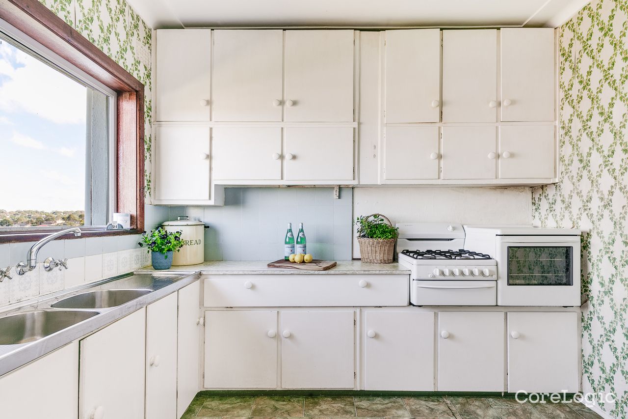 11 De Chair Rd, Narraweena, NSW 2099