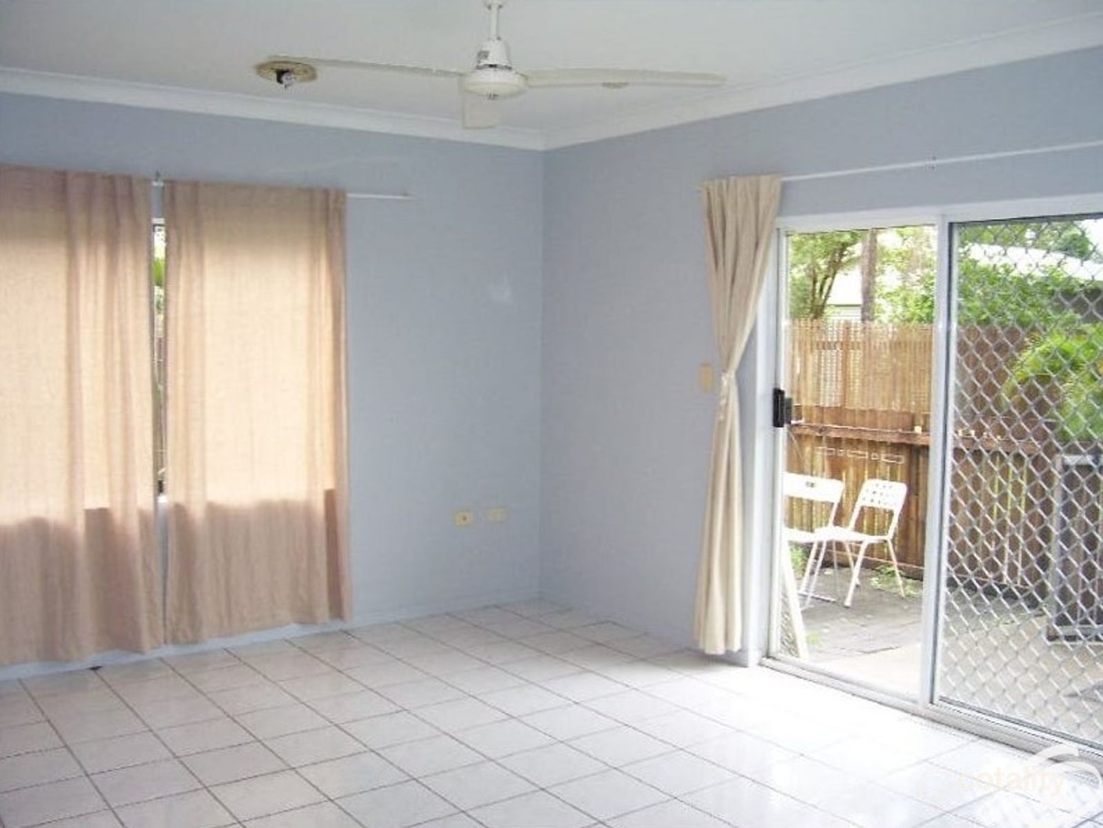 4/20 Robert Rd, Bentley Park, QLD 4869