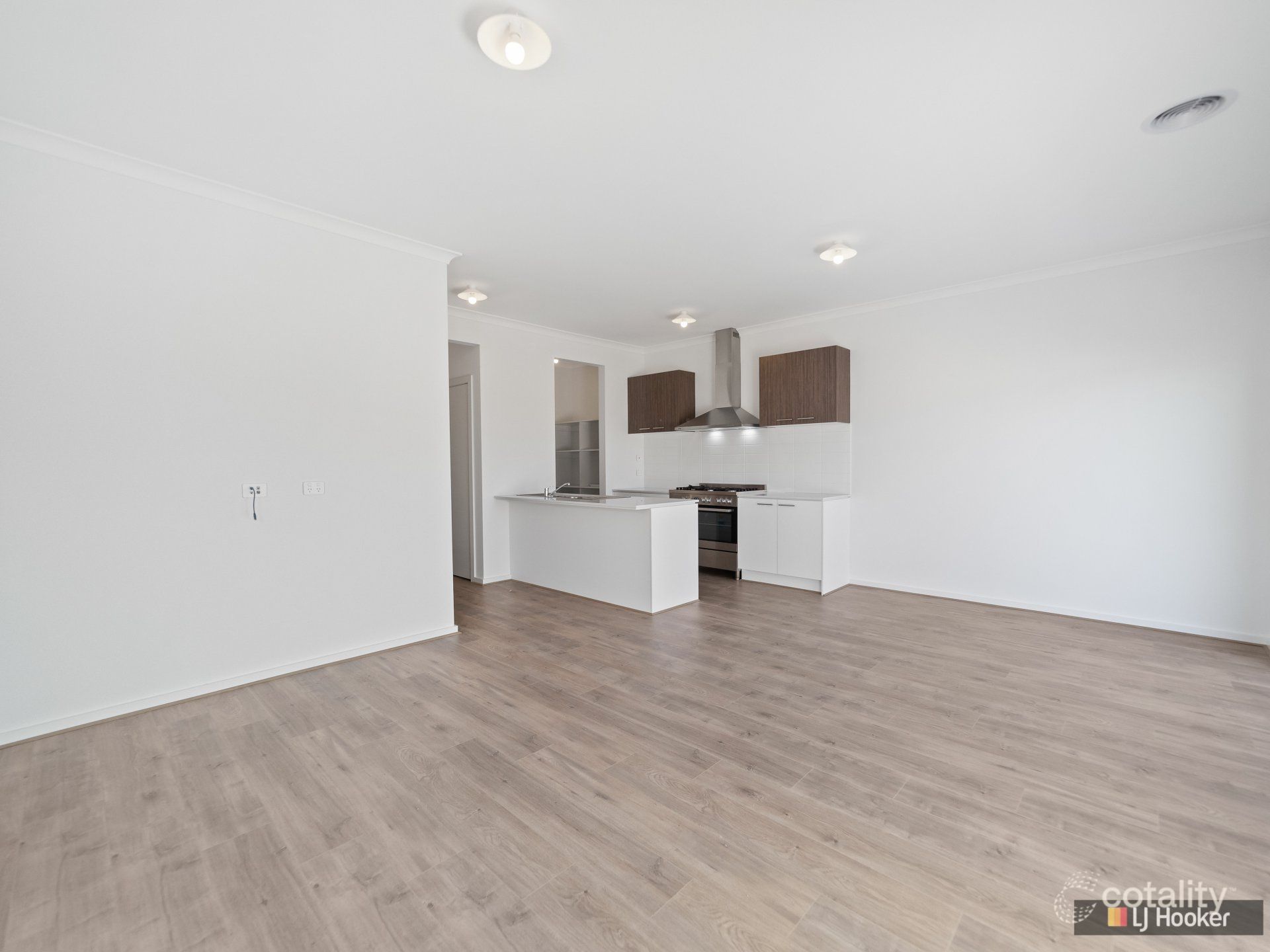 15 Westbourne St, Strathtulloh, VIC 3338