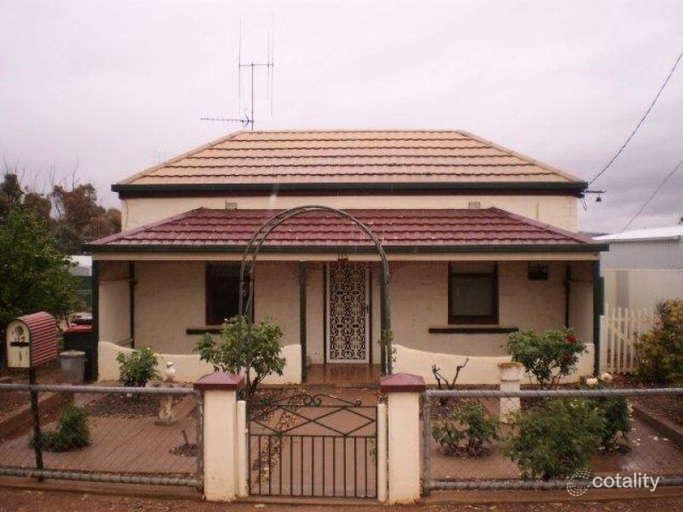 115 Queen St, Peterborough, SA 5422