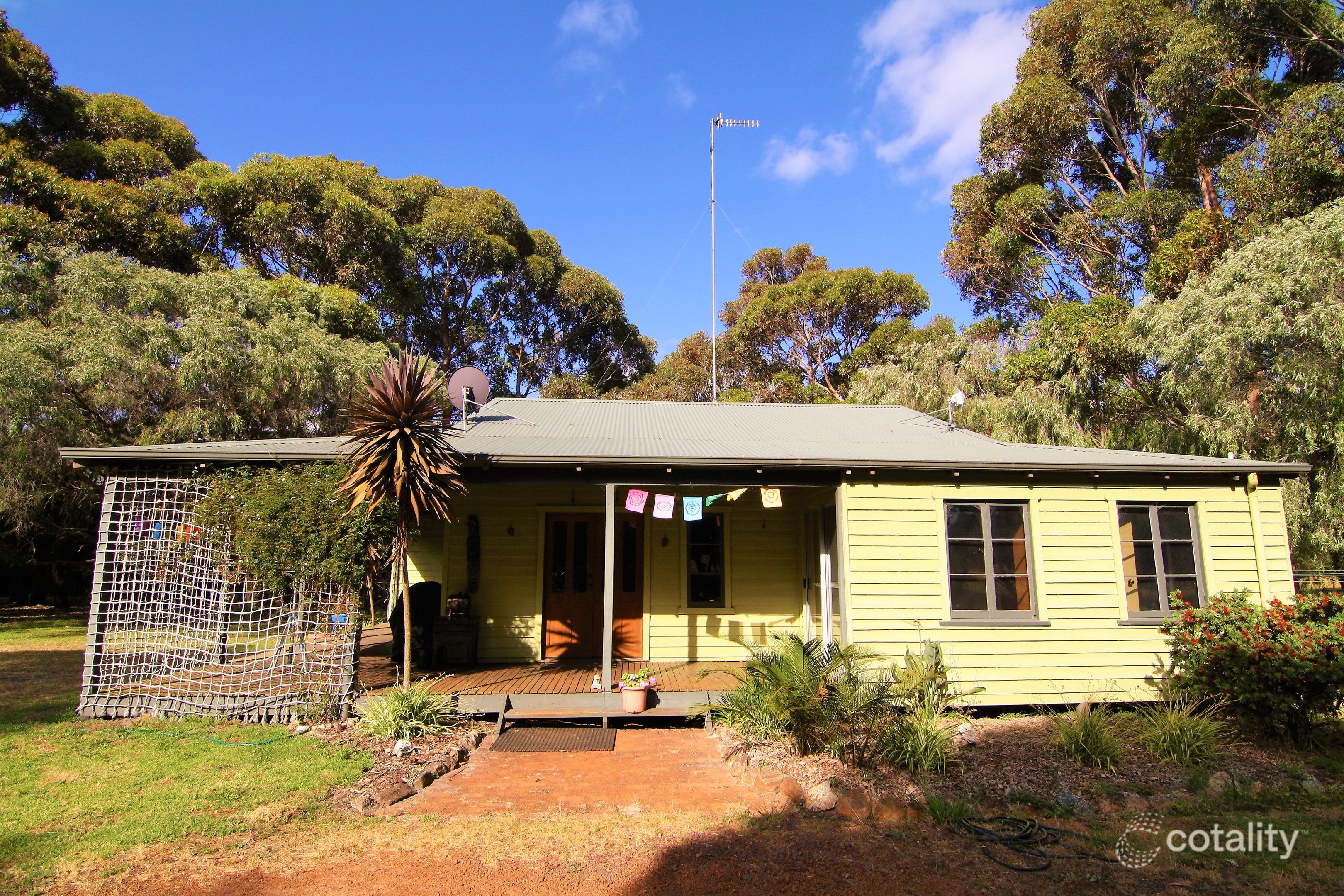 13 Kennedia Pl, Deepdene, WA 6290