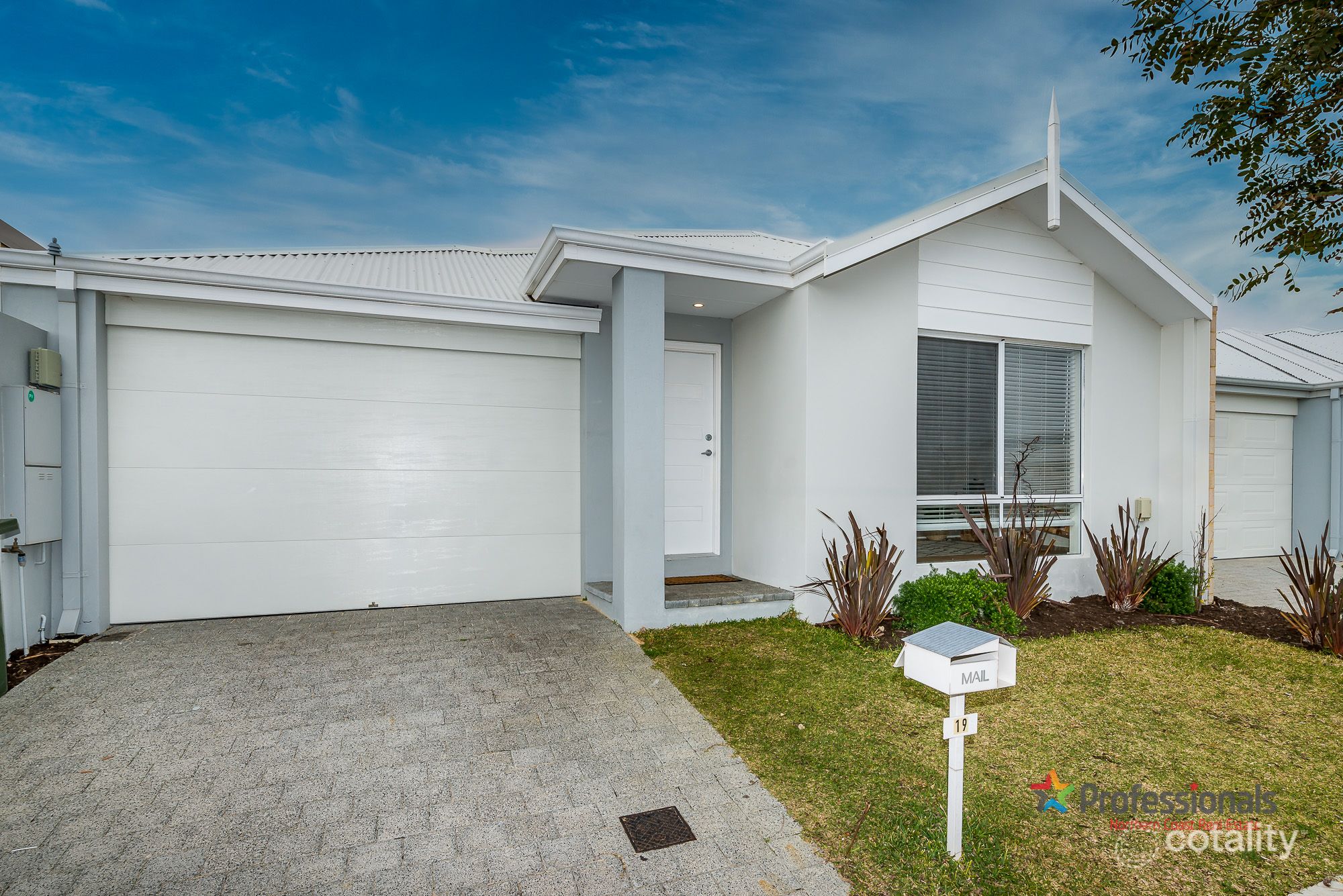 19 Needletail Ave, Alkimos, WA 6038