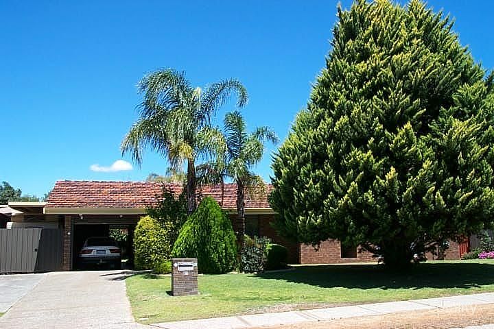 28 Alconbury Rd, Kingsley, WA 6026