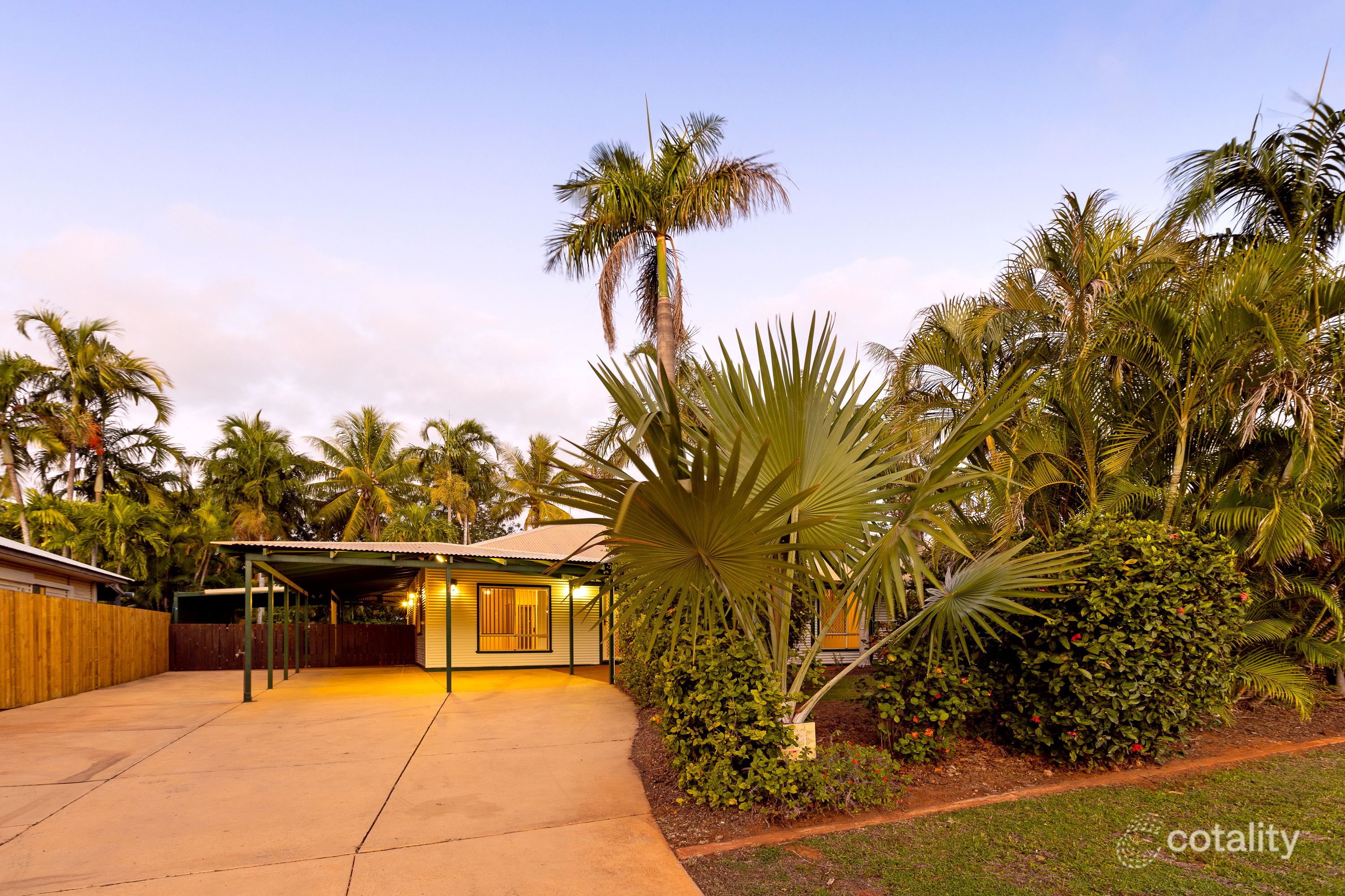 24 Aarons Dr, Cable Beach, WA 6726
