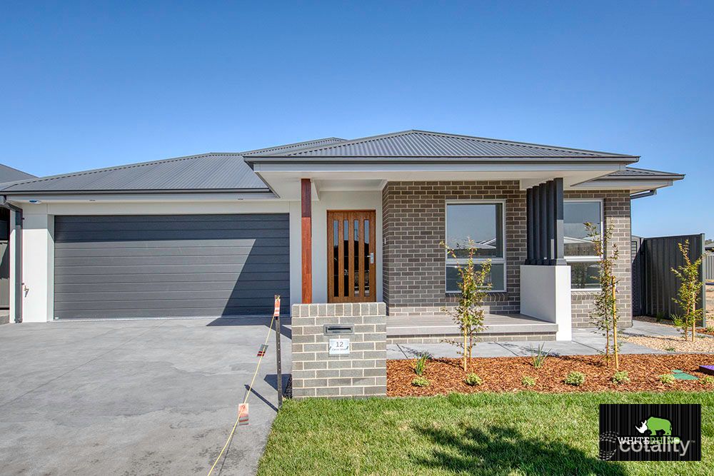 12 Carver St, Googong, NSW 2620