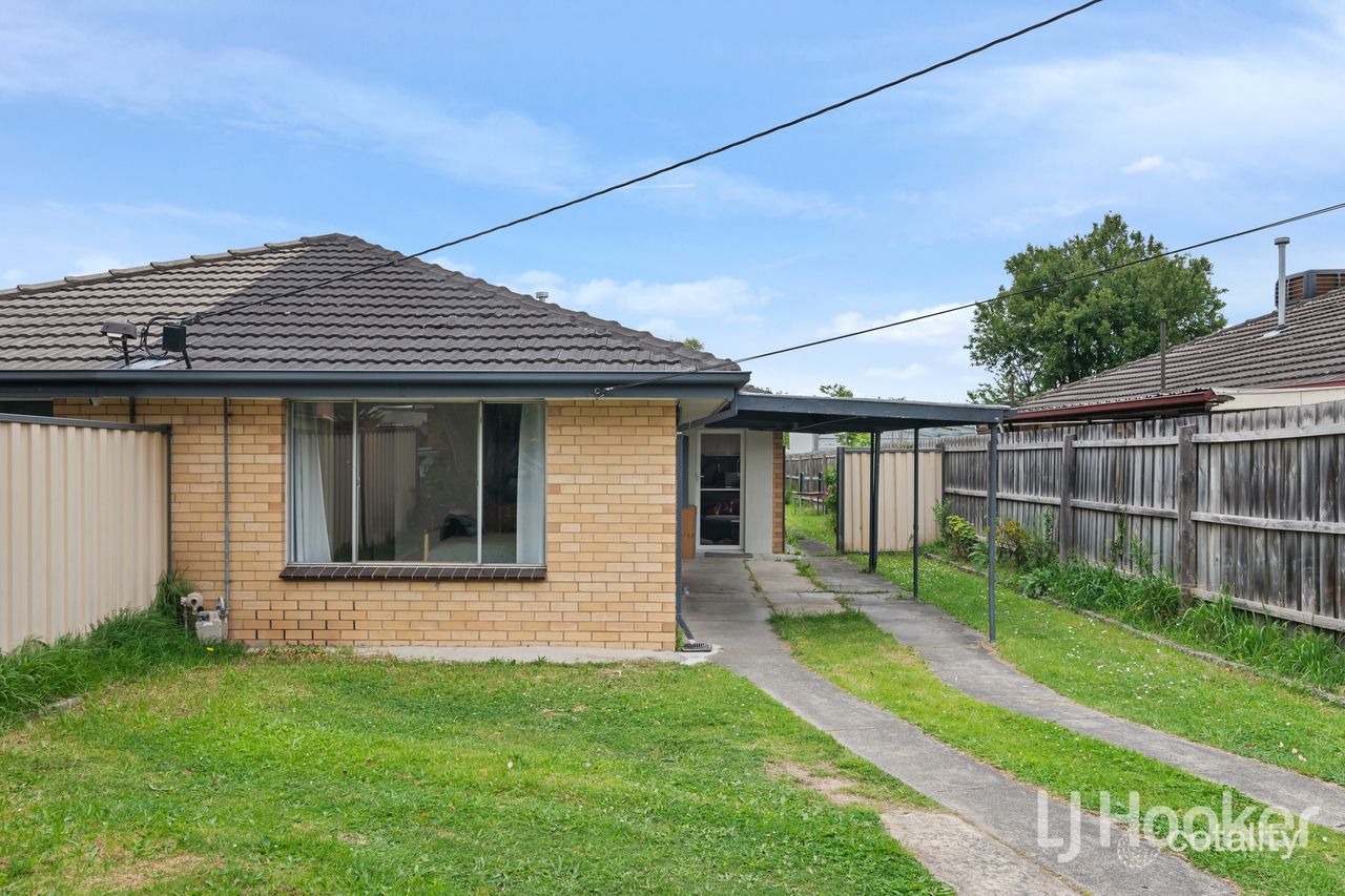 1/18 Third Ave, Dandenong North, VIC 3175