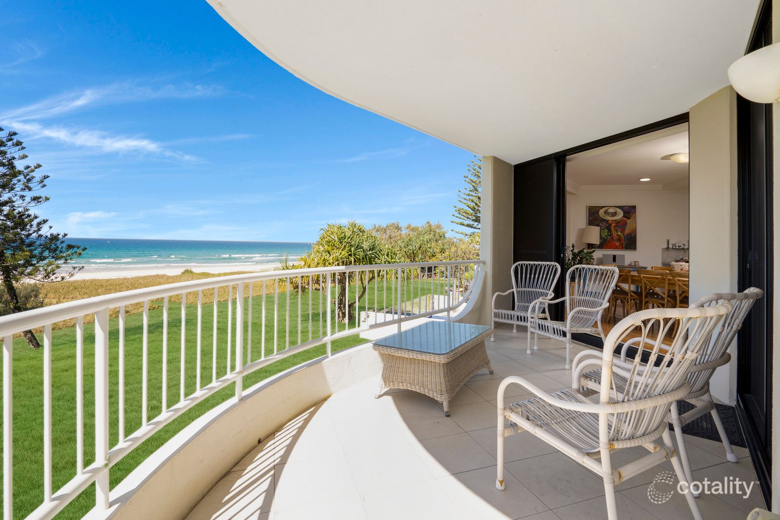 2/255 Hedges Ave, Mermaid Beach, QLD 4218