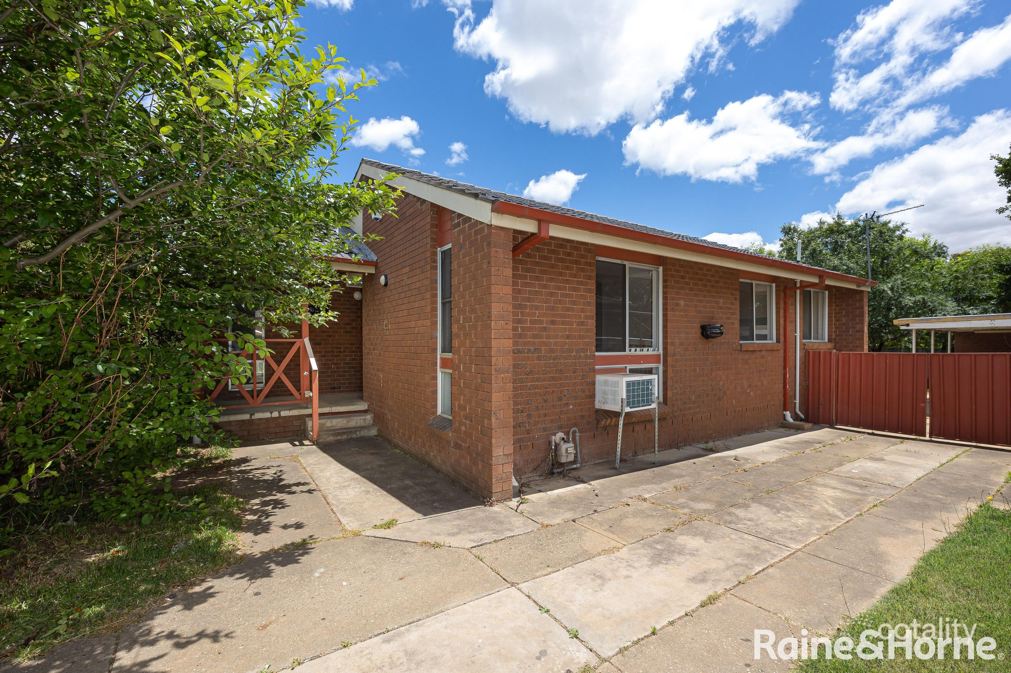 241 Fernleigh Rd, Ashmont, NSW 2650