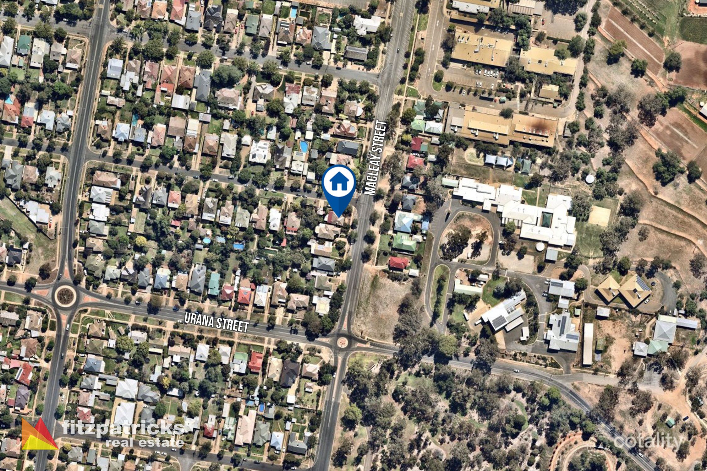 70 Macleay St, Turvey Park, NSW 2650