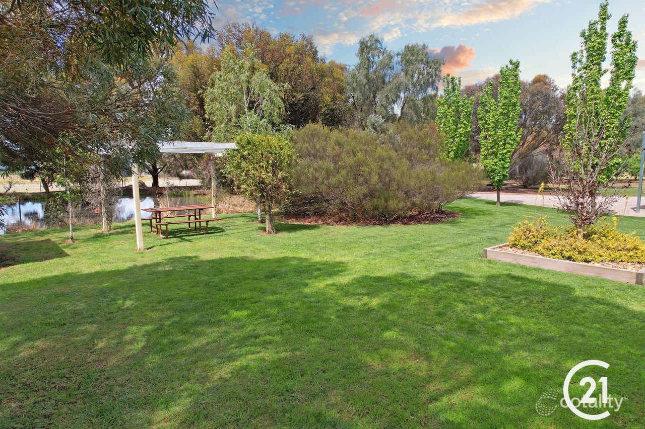 700 Cantwell Rd, Echuca West, VIC 3564