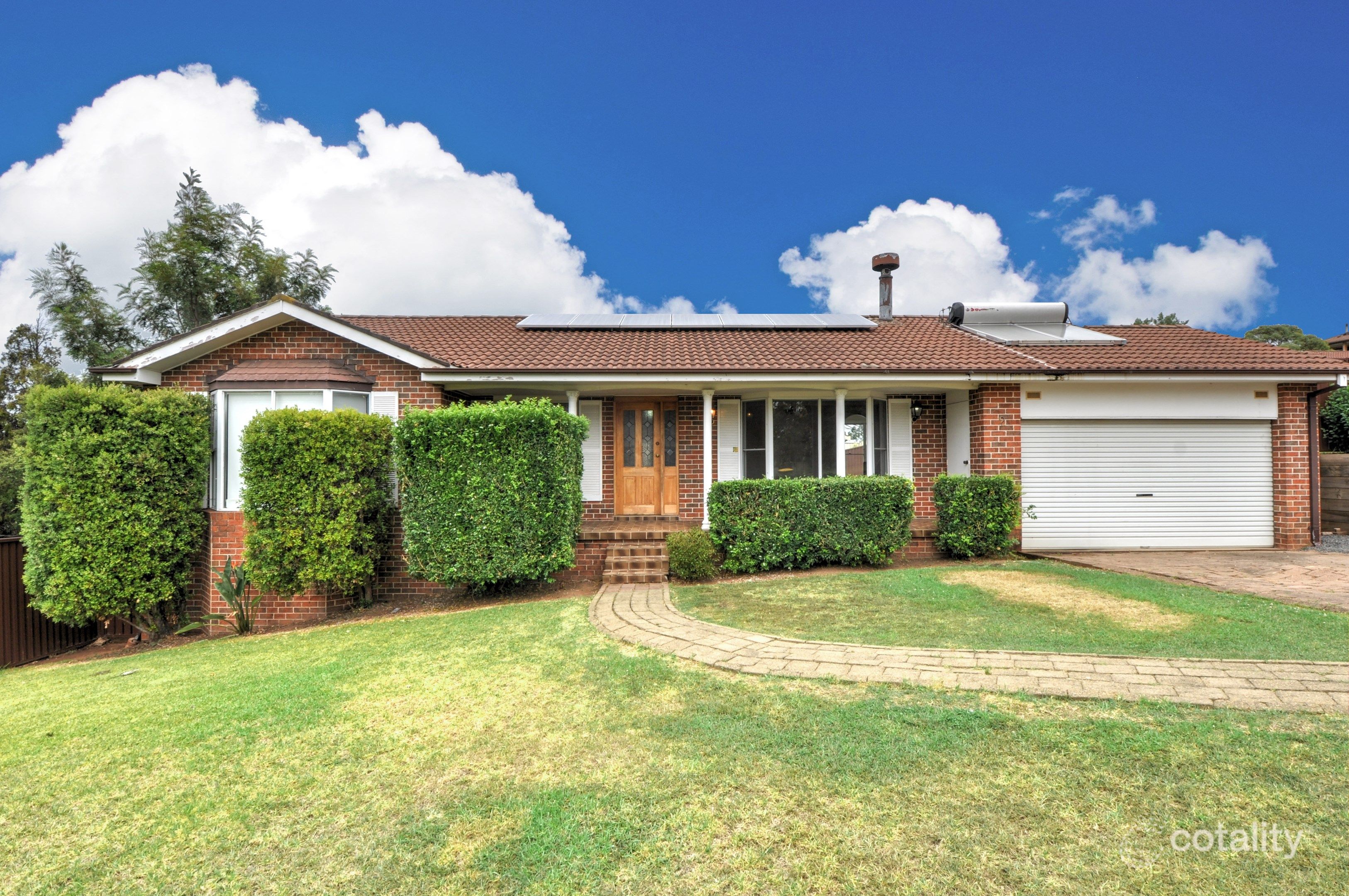 2 Avro Pl, Raby, NSW 2566