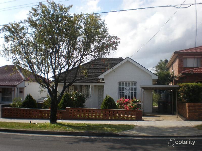 34 Rawson Rd, Greenacre, NSW 2190