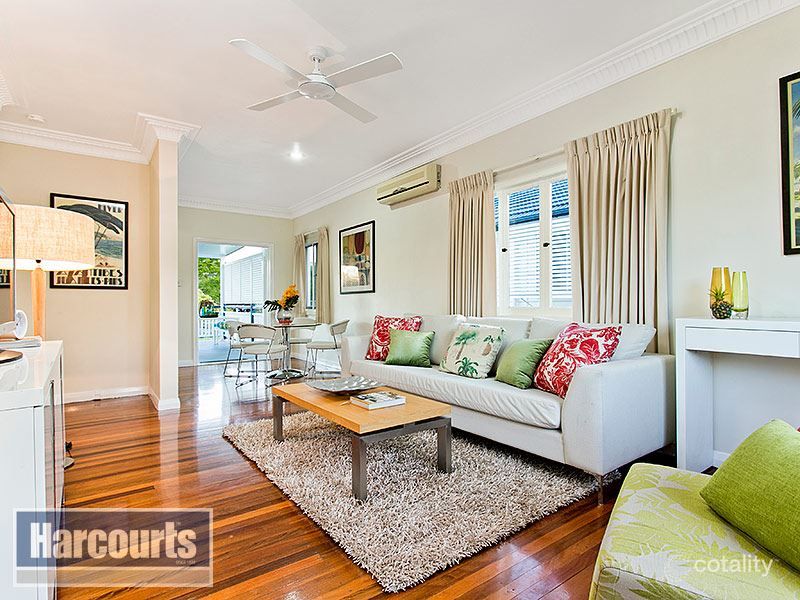 14 Elbury St, Mitchelton, QLD 4053