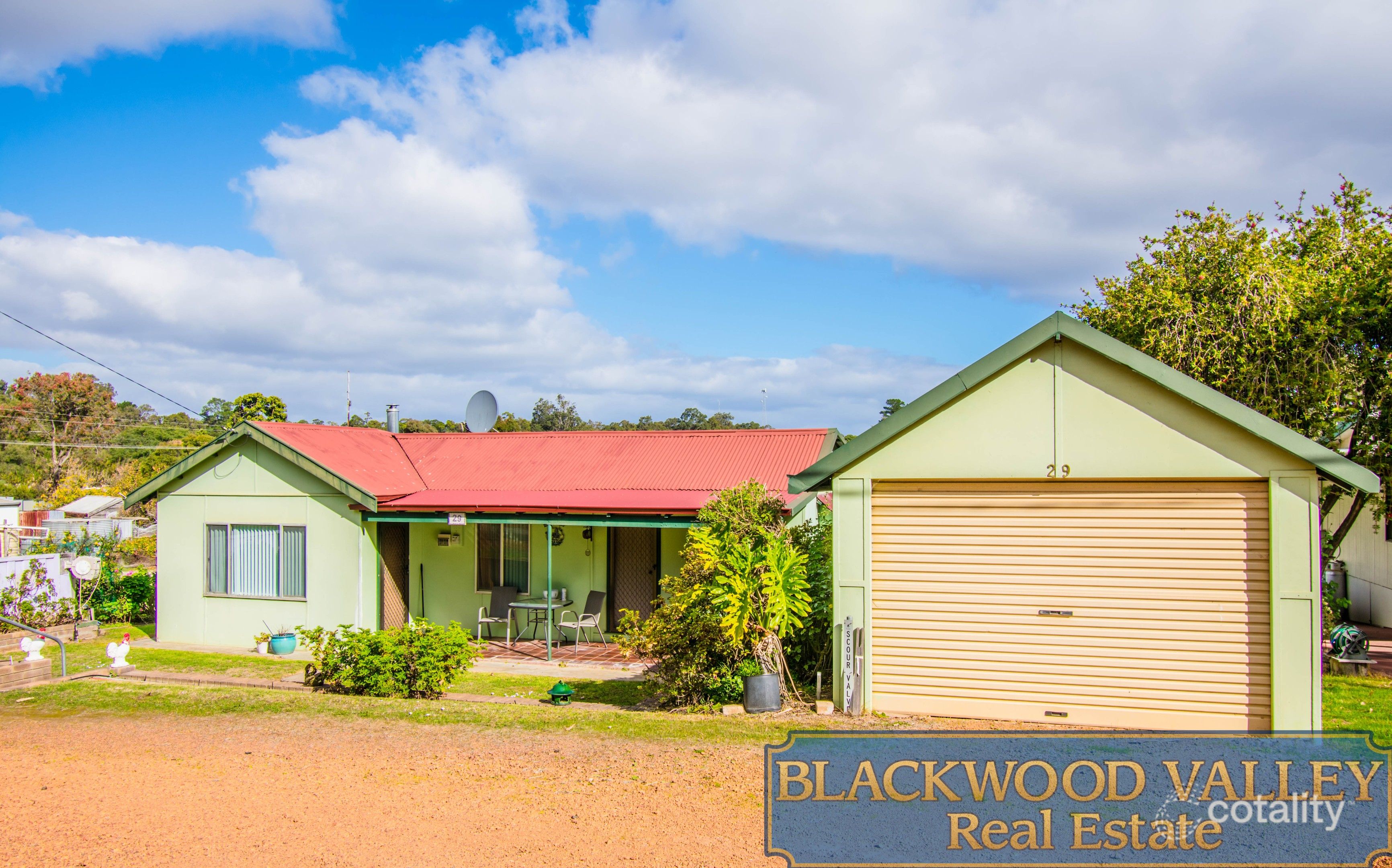 29 George St, Greenbushes, WA 6254