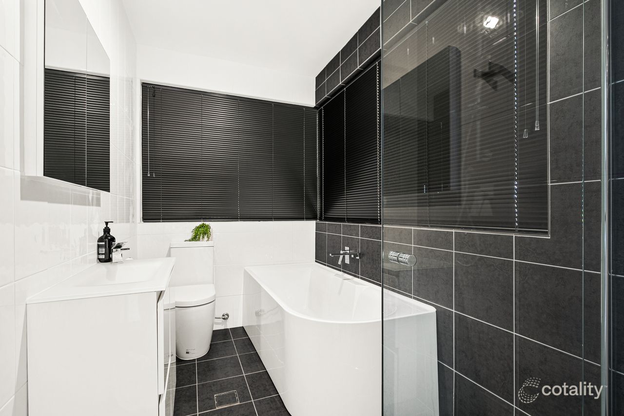 33 Kruger Ave, Windang, NSW 2528