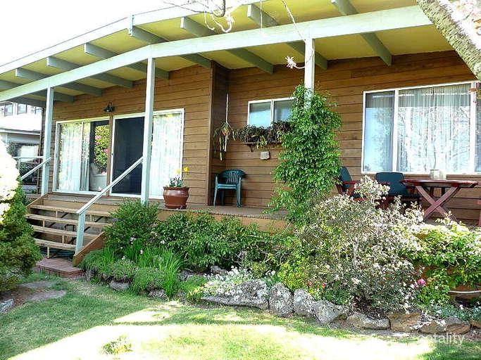 29 Days Cres, Blackheath, NSW 2785