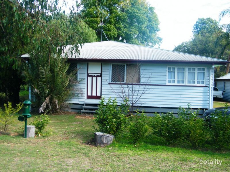 85 Wambo St, Chinchilla, QLD 4413