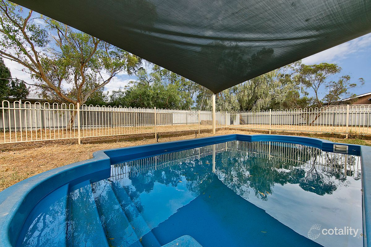 33 Paxton St, Willaston, SA 5118