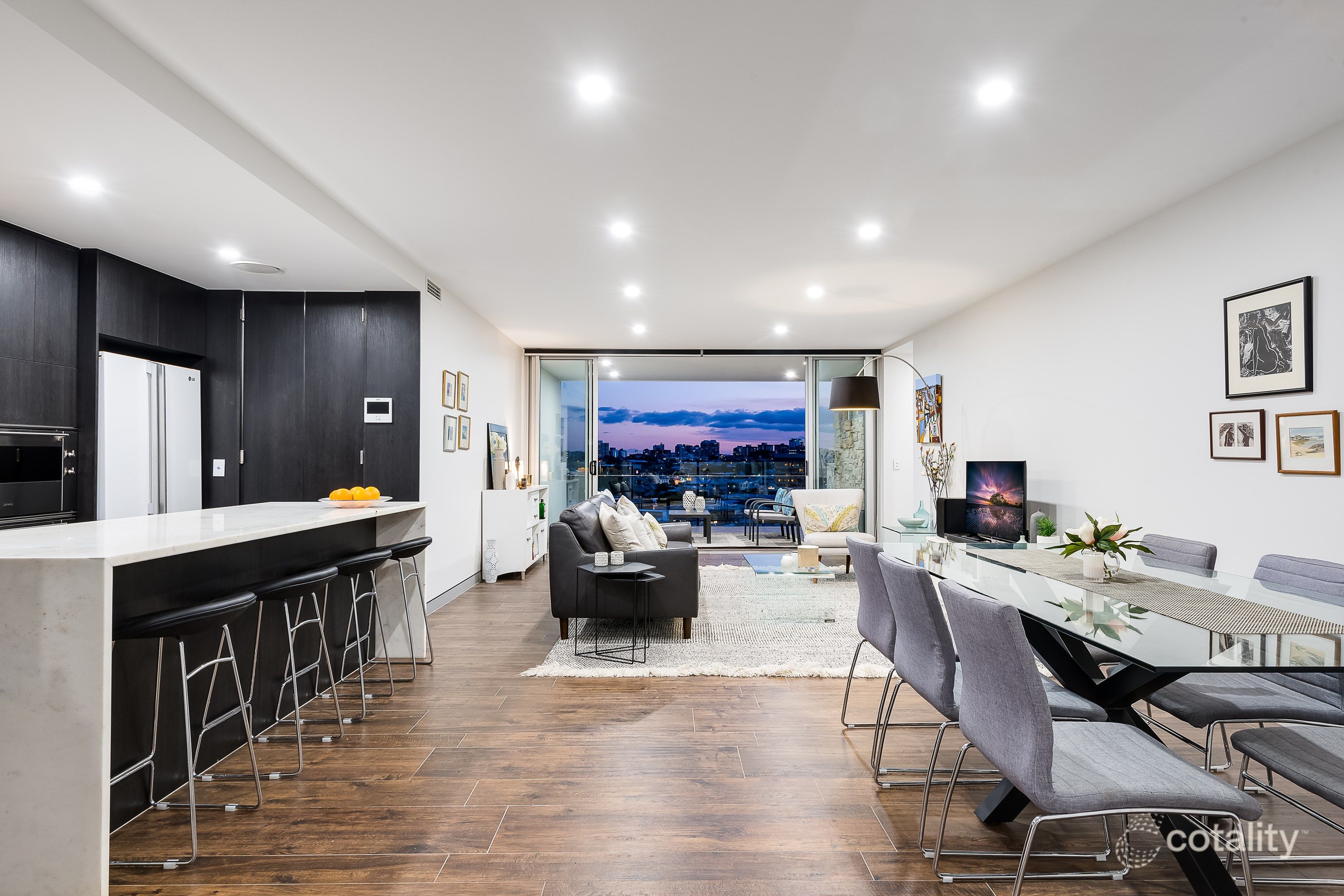 802/8 Kyabra St, Newstead, QLD 4006