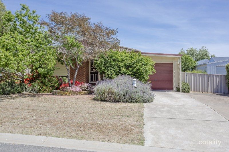 411 Murphy St, White Hills, VIC 3550