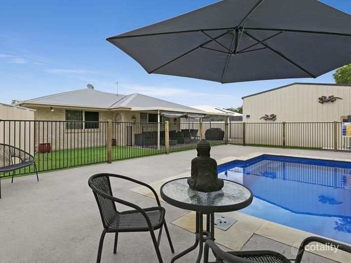 12 Sinclair Pl, Ningi, QLD 4511