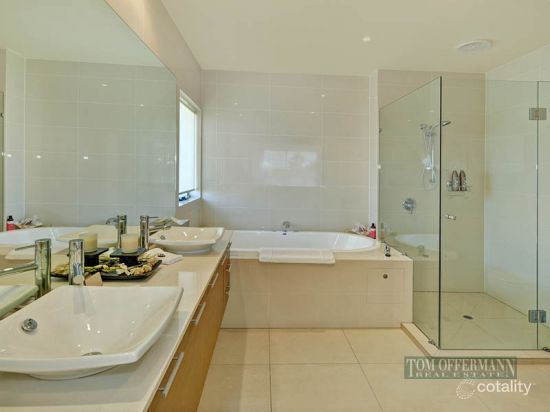 3/215 Gympie Tce, Noosaville, QLD 4566