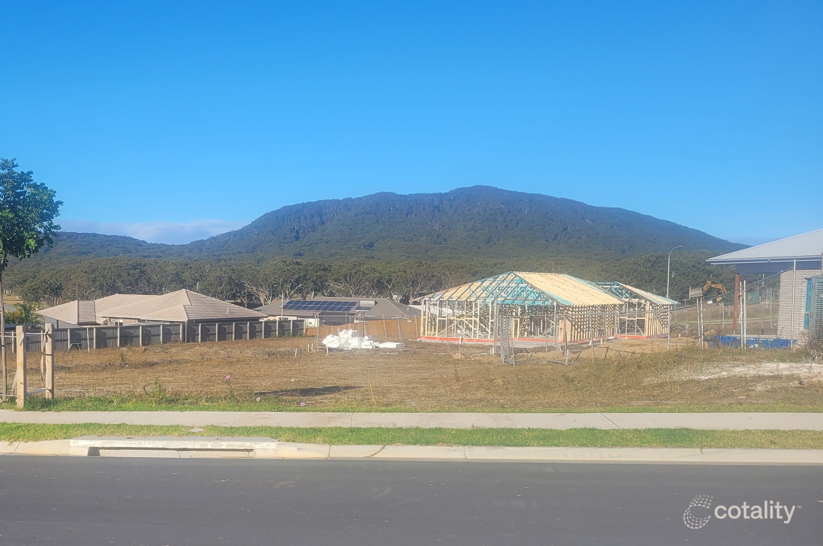 10 Burrawong Dr, South West Rocks, NSW 2431