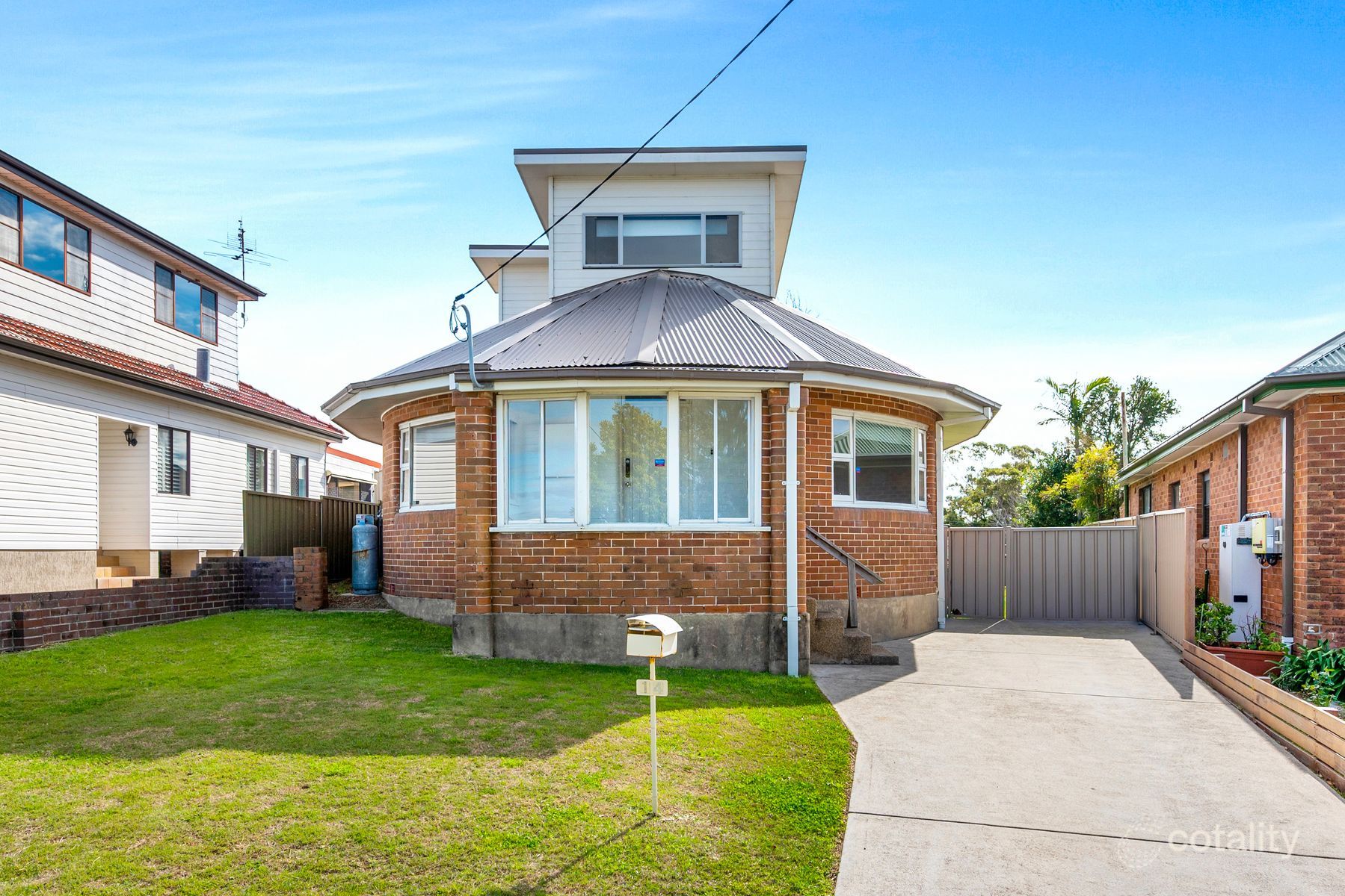 14 Vista Pde, Belmont, NSW 2280