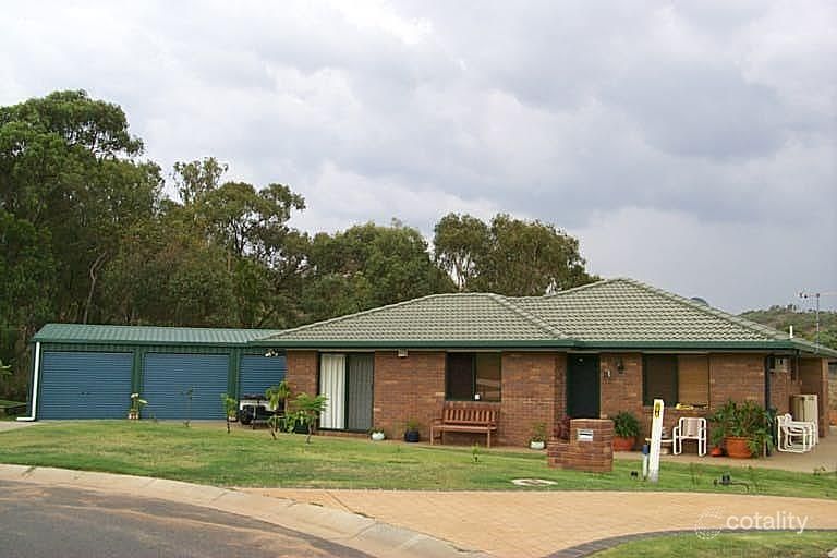 6 Flinders Ct, Lammermoor, QLD 4703