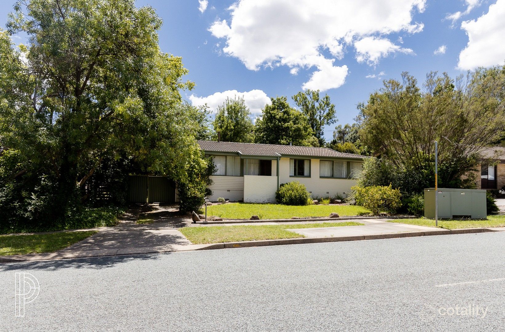 16 Nemarang Cres, Waramanga, ACT 2611
