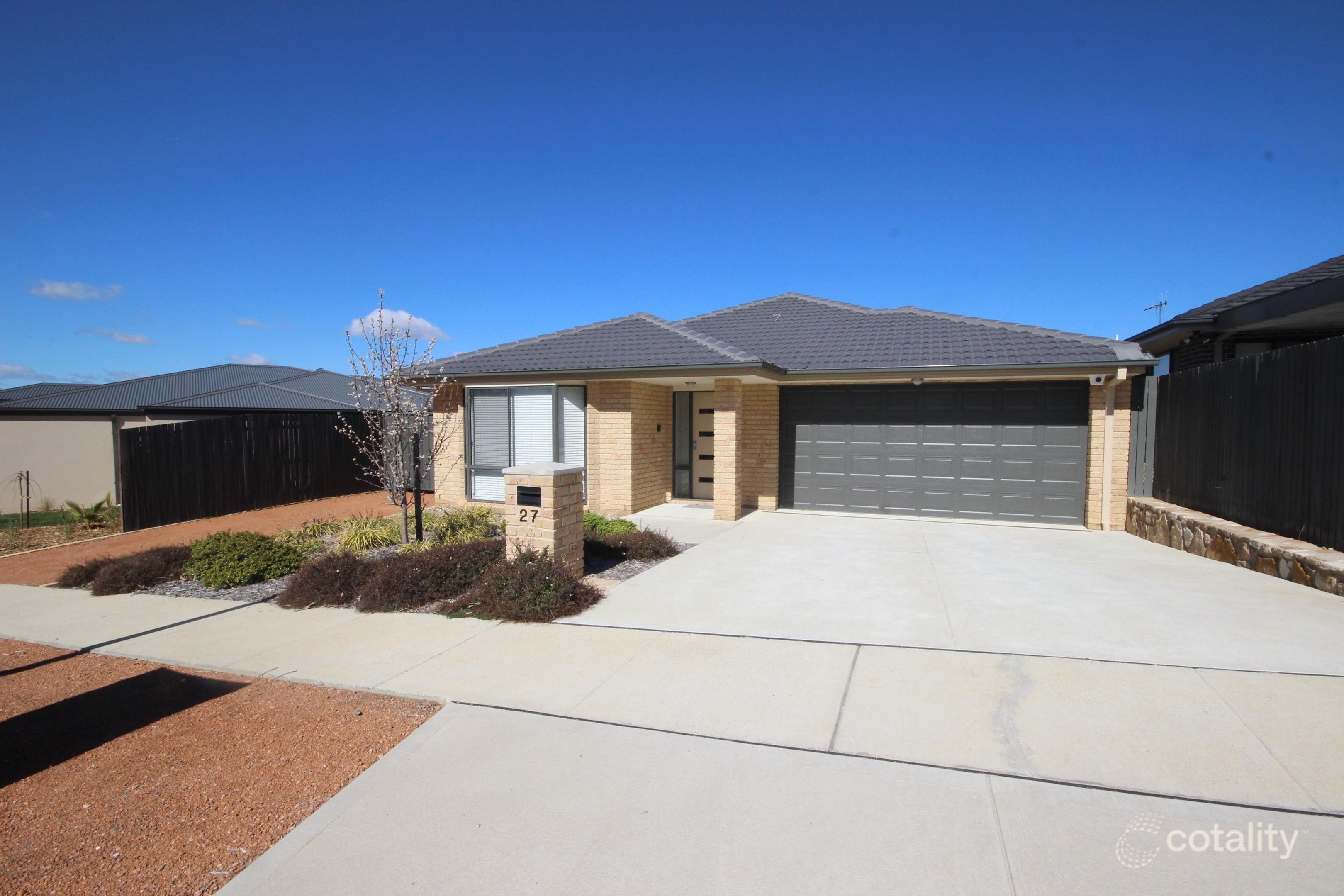 27 Ruth Dobson St, Casey, ACT 2913