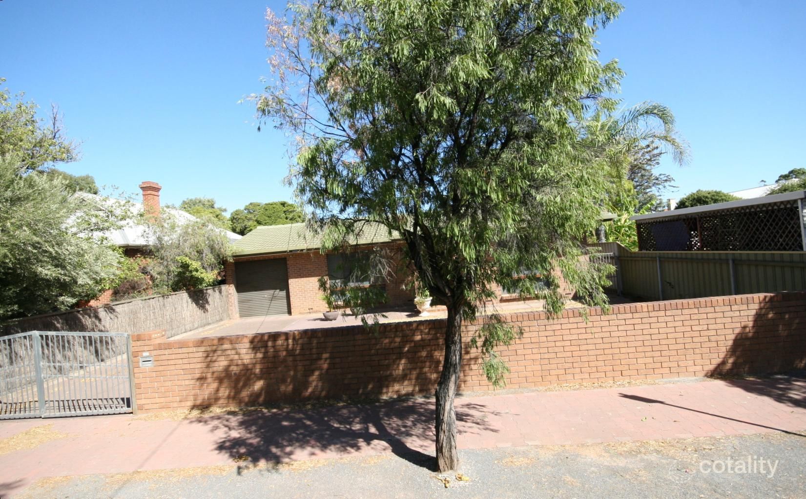 2 Trevelion Ave, Brighton, SA 5048