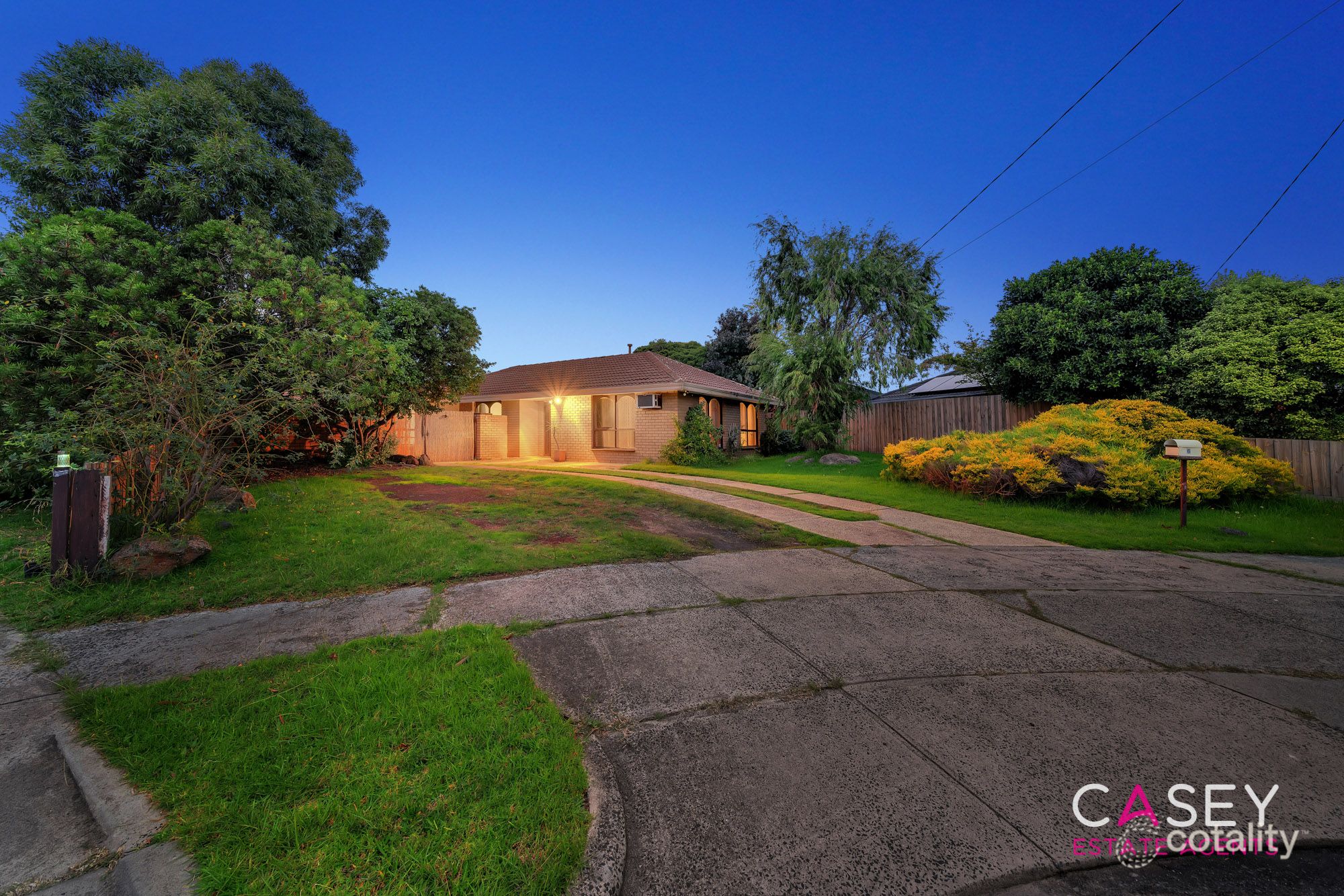 6 Karol Ct, Hampton Park, VIC 3976