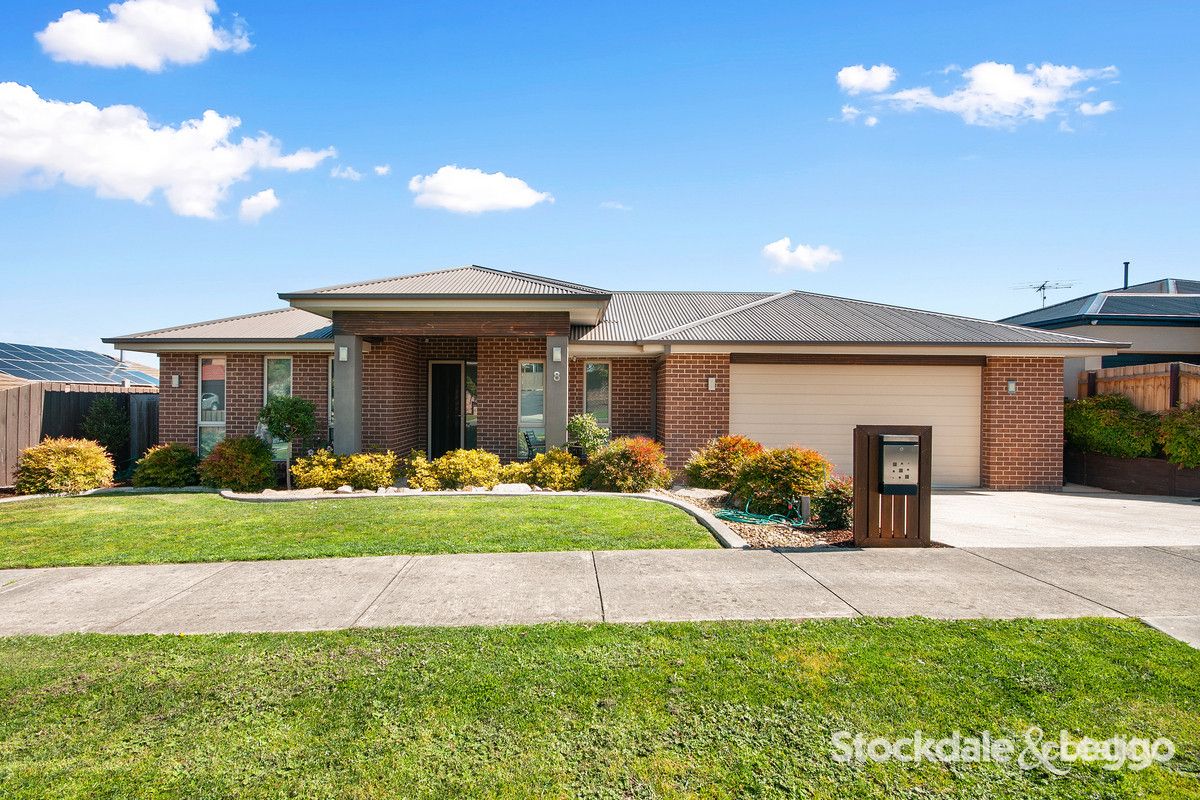 8 Winston Dr, Churchill, VIC 3842
