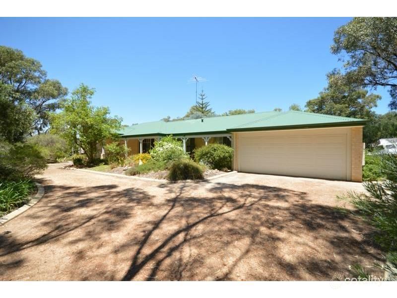 72 Nutbush Ave, Falcon, WA 6210