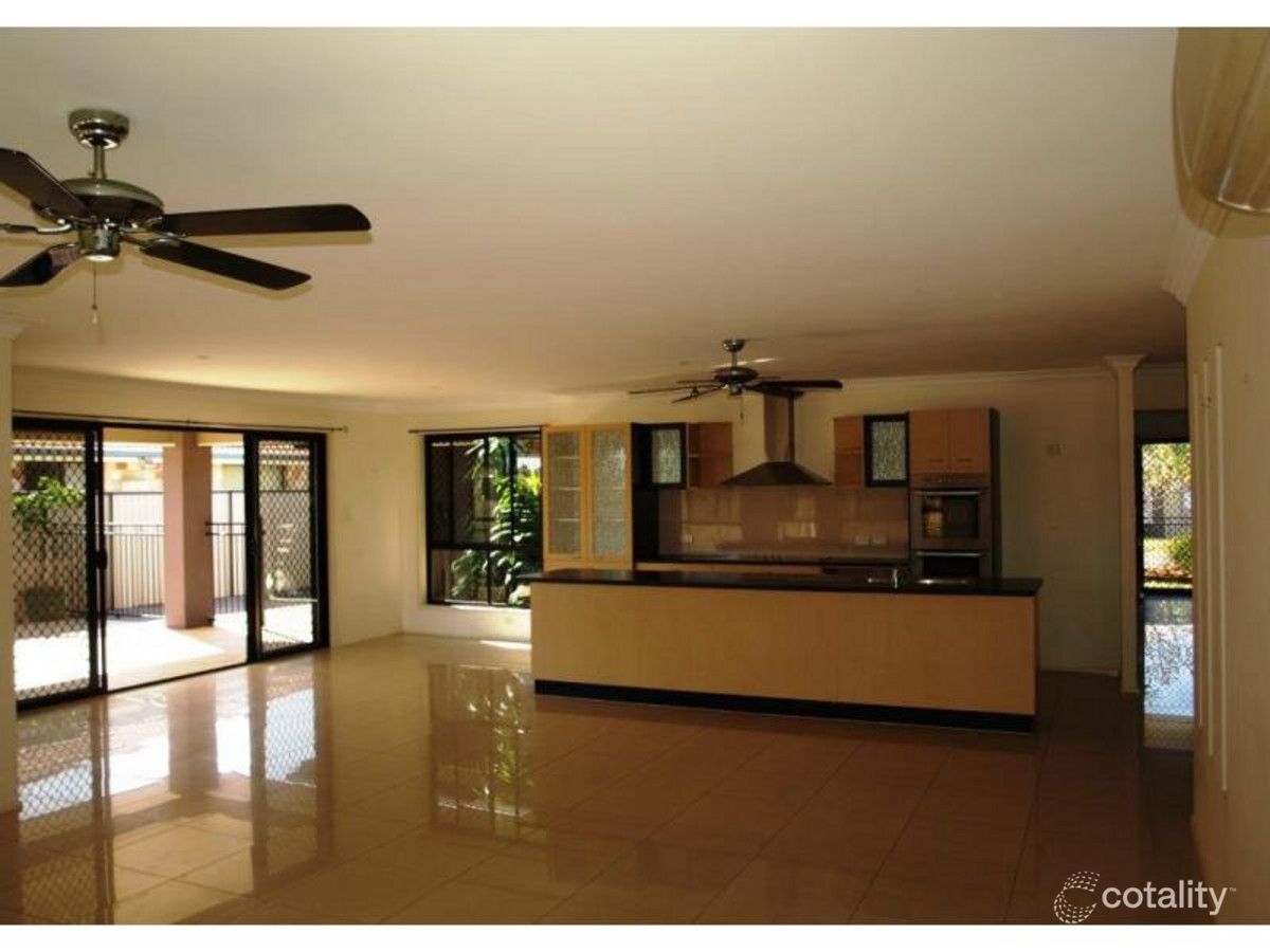 9 Nassau Pl, Jacobs Well, QLD 4208