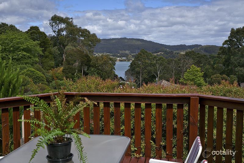 14 Highfield Rd, Ambleside, TAS 7310
