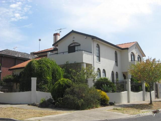 8 Brees Rd, Keilor East, VIC 3033