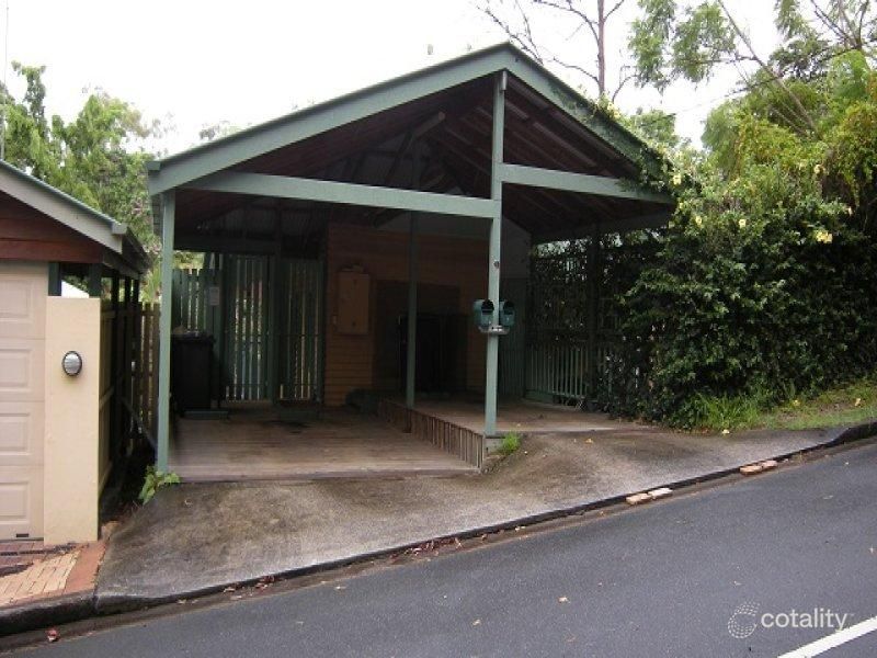 61 Wentworth Pde, Balmoral, QLD 4171